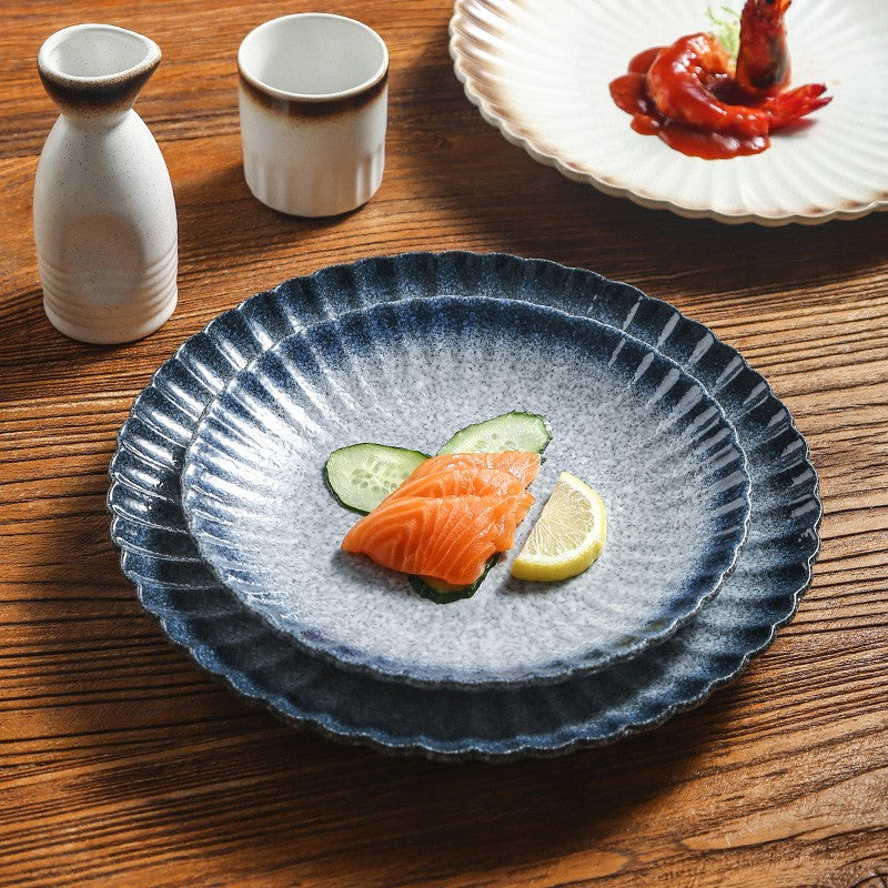 Chrysanthemum Crest Glazed Steak Plate