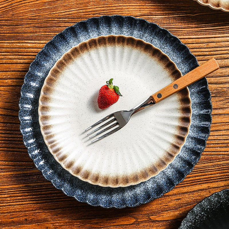 Chrysanthemum Crest Glazed Steak Plate