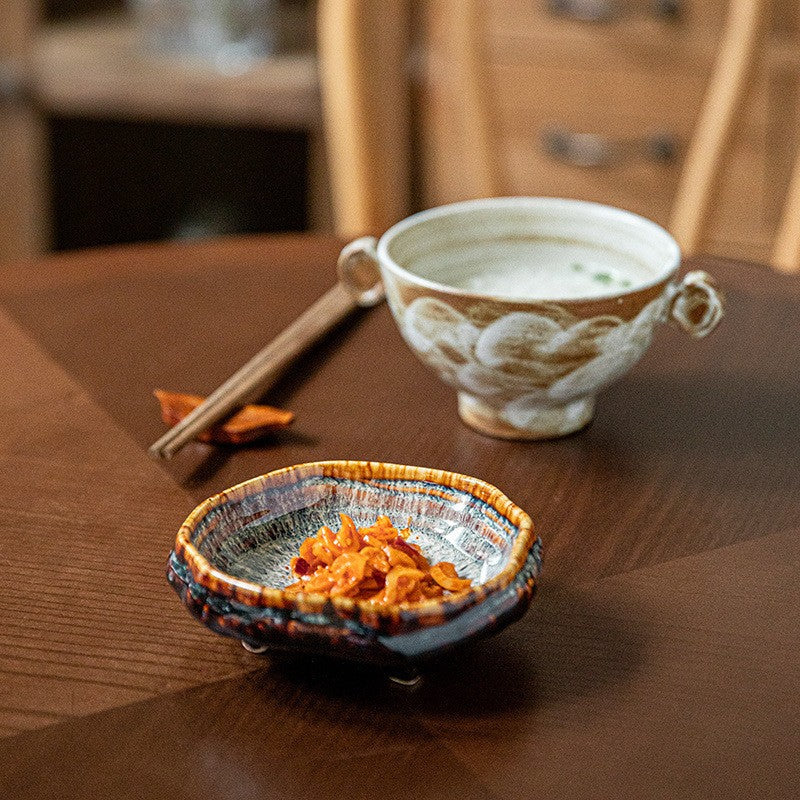Embercrest Four-Leg Crackle Glaze Dish